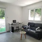 Appartement Avec Belle Terrasse